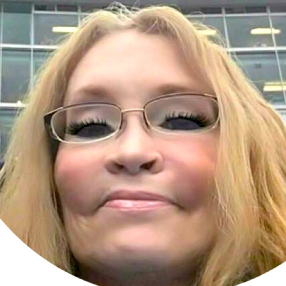 Meet your Posher, Perri